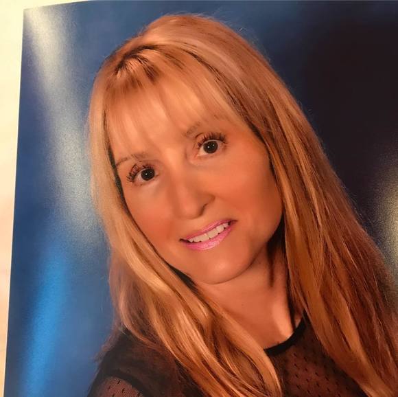 Meet your Posher, Robin - Picture 1 of 1